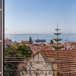 Amazing River View In Historical Lissabon